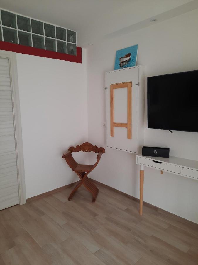 Adg Emilia 10 Appartamenti Del Garda Peschiera del Garda Exterior foto